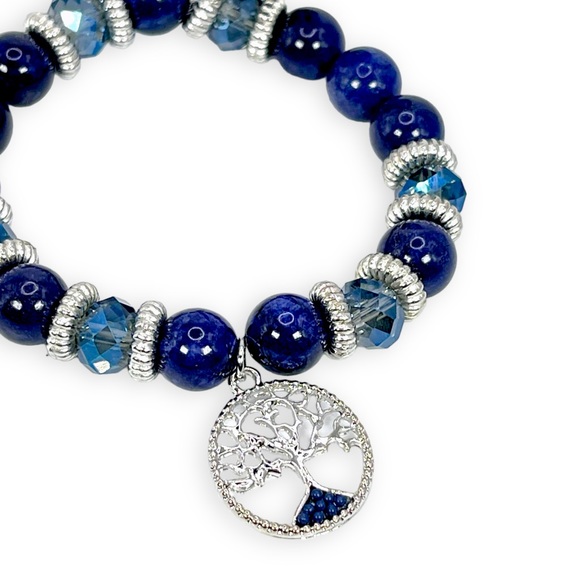 ๐ธ3/$15๐ธ Beaded Tree of Life Stretch Bracelet - Silver and Blue - Picture 2 of 5